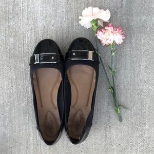 Black Dexflex Comfort flats with buckle